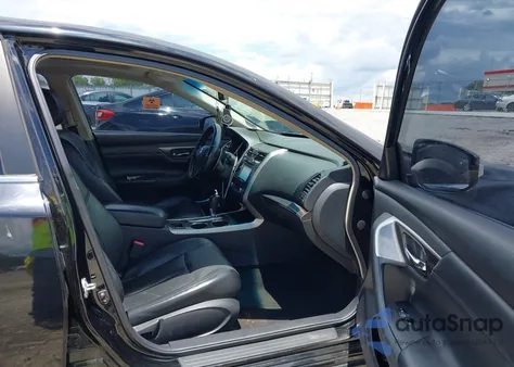 2013 Nissan Altima 3.5 Sl from USA, damaged, VIN 1N4BL3AP1DC117237